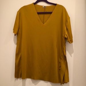 Zara Tee